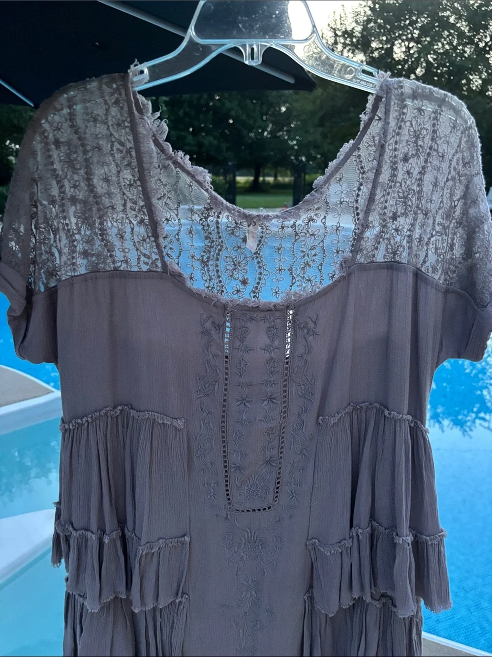 FP Gray Lavender Taupe Tiered Ruffle Lace Baby Doll Cap sleeve Tunic L XL fit
